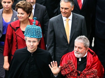 Honoris-causa-homenagem-pov