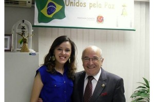Ingrid Morais - Pesquisadora de Direito do Entretenimento e membro da Comissão da Mulher Advogada da OAB/SP, e Gaetano Brancati Luigi.
