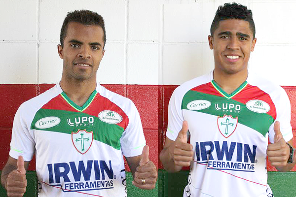A Portuguesa apresentou Bérgson, atacante (esq), e Carlos Alberto que é meia (dir). Foto: divulgação.